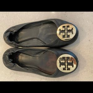 Tory Burch Black Leather Ballet Flats.